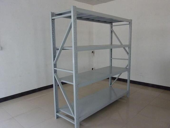 襄阳货架中的木制货架的工艺和特点分享给大家